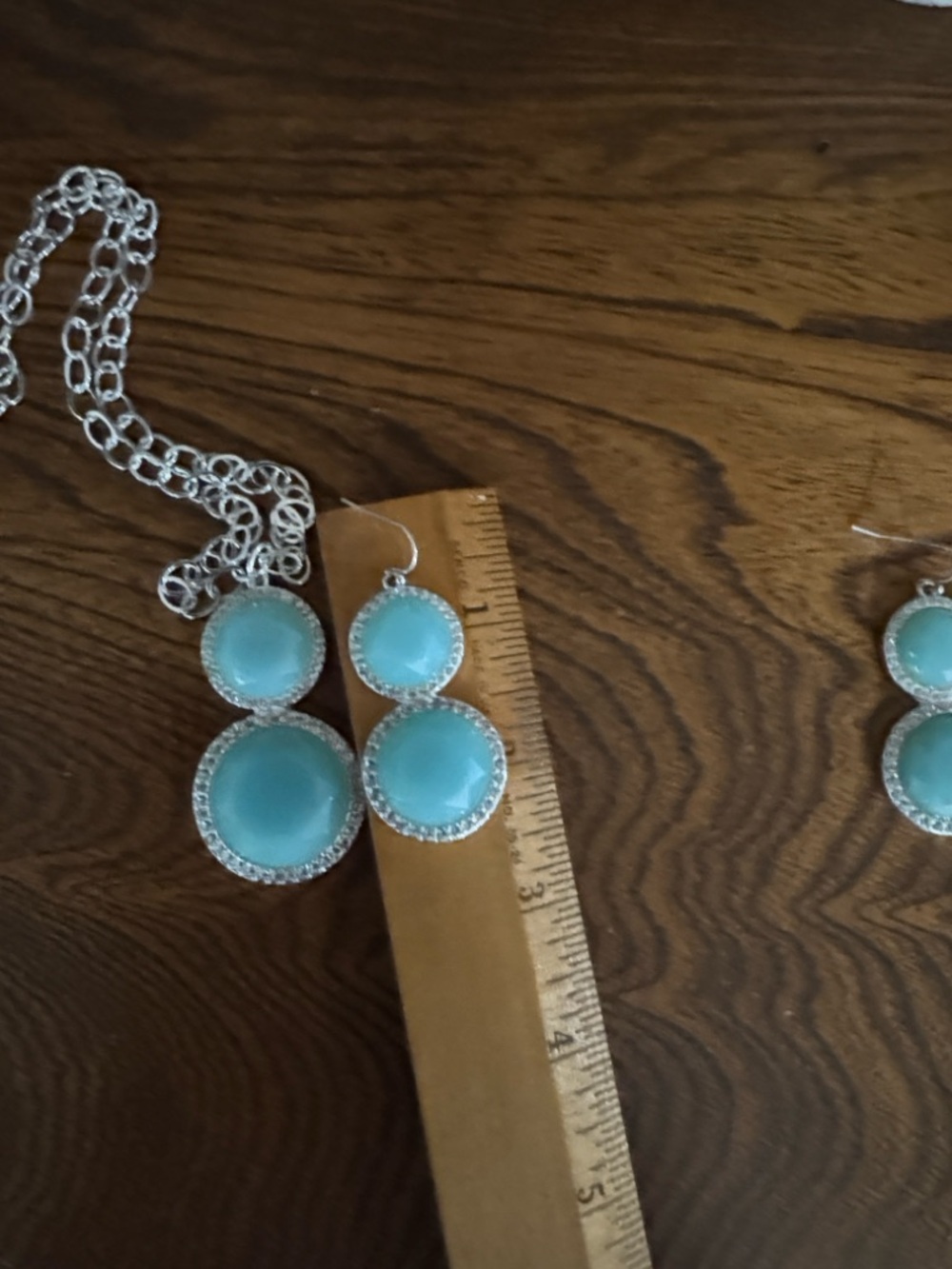 Avon SAQ Elegant Silver and Blue-Teal Jewelry Set like new - Picture 2 of 5